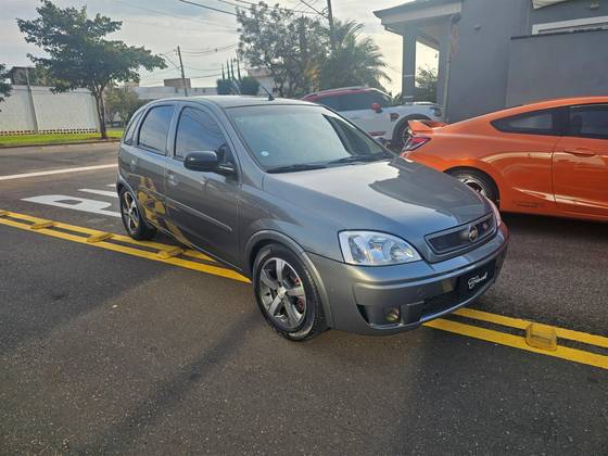 CHEVROLET CORSA 1.4 MPFI MAXX 8V FLEX 4P MANUAL CHEVROLET CORSA 1.4 MPFI MAXX 8V FLEX 4P MANUAL
